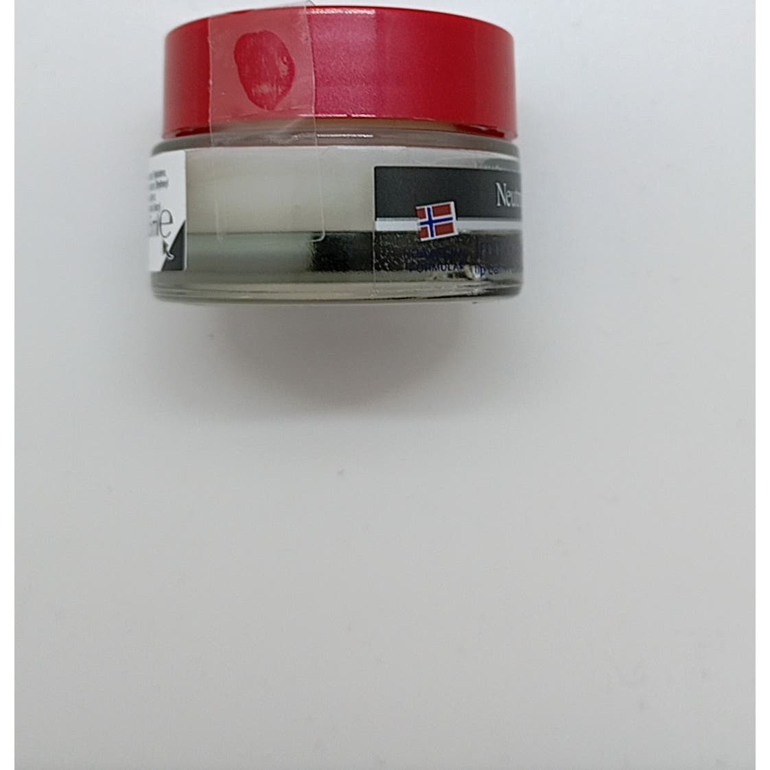 Neutrogena® Immediate Repair Bálsamo Nariz y Labios 15ml