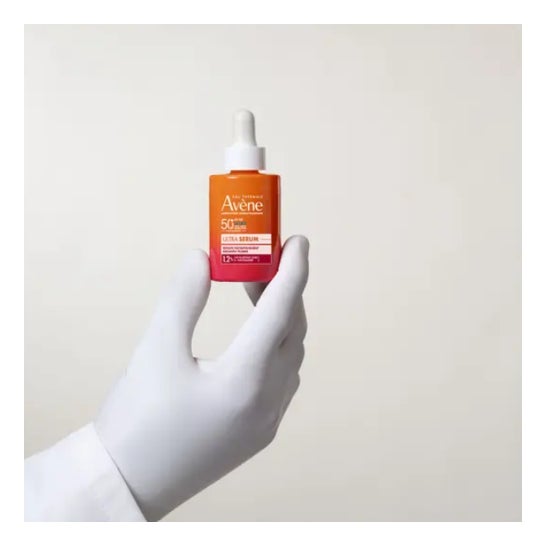 Avène Ultra Sérum SPF50+ Rellena al Instante 30 ml