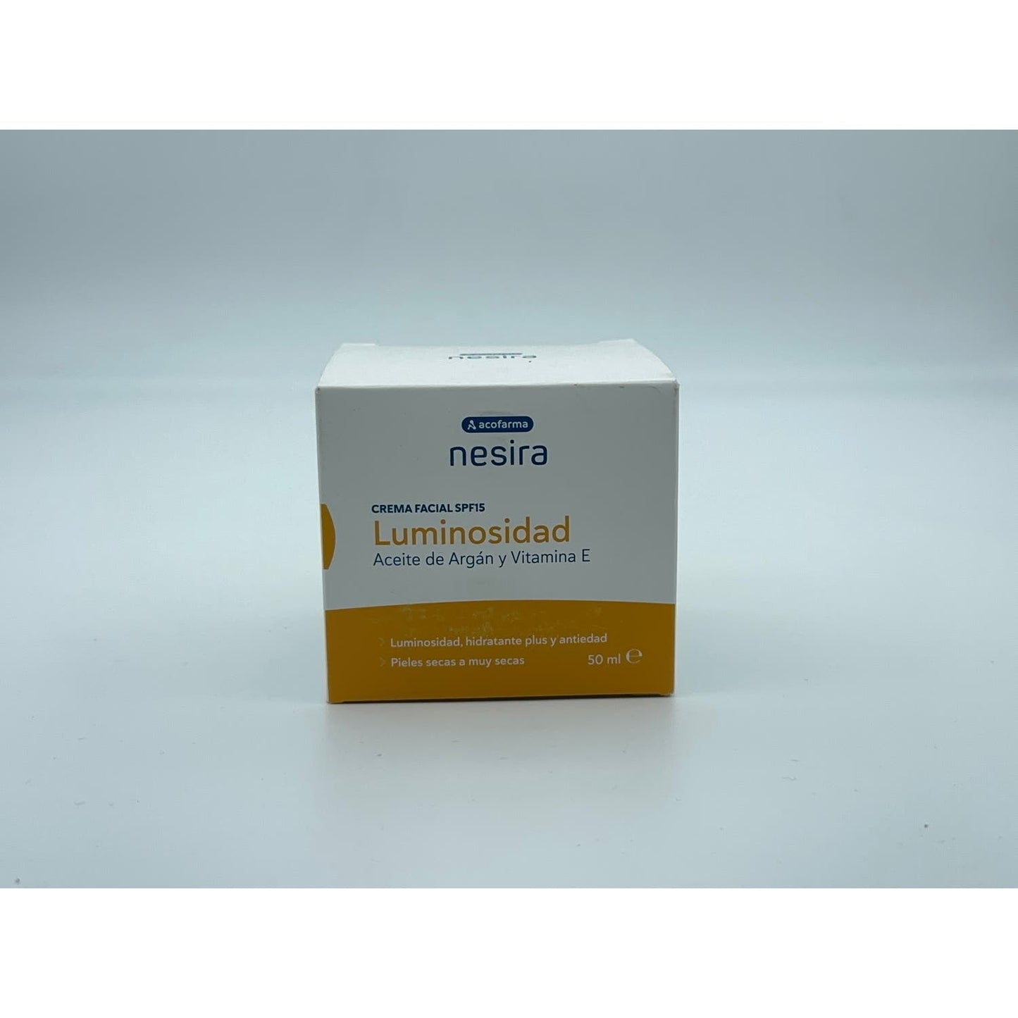 Nesira Crema facial Luminosidad SPF15 50ml