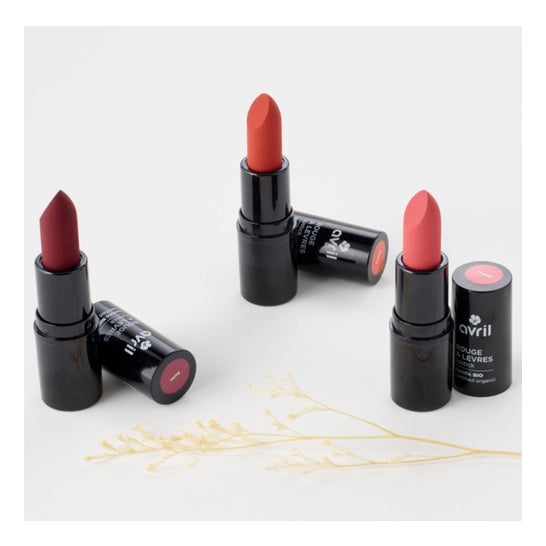 Avril Pintalabios Fuscia 4g