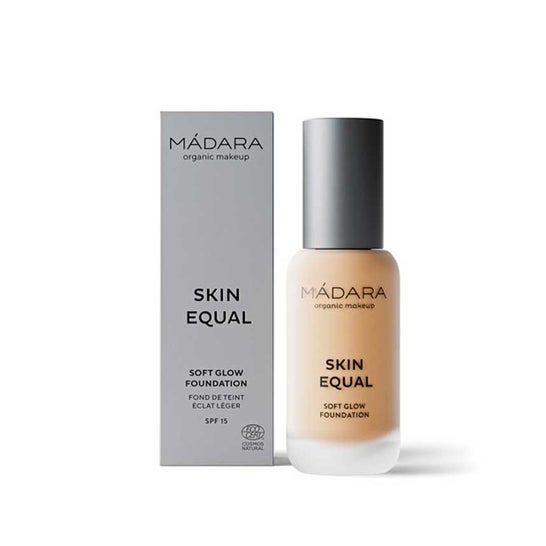 Mádara Skin Equal Base Soft Glow SPF15 40 Sand 30 ml