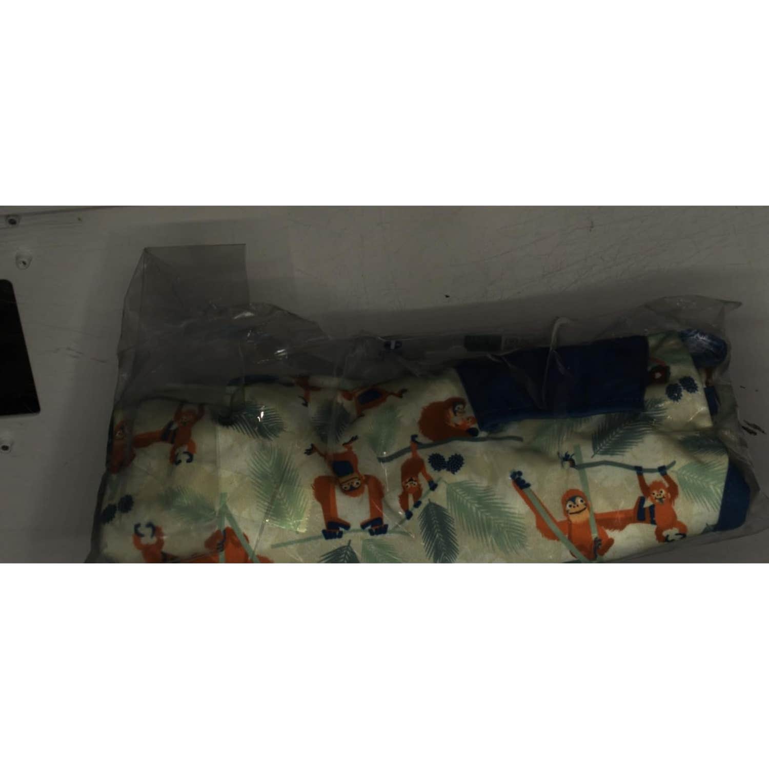 Close Babero Orangutan con Mangas Talla XXL 1ud
