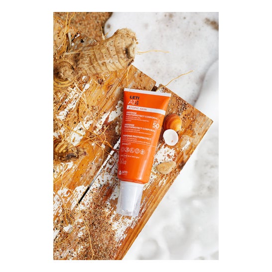 LetiAT4 Defense Photoprotect SPF50+ 200ml