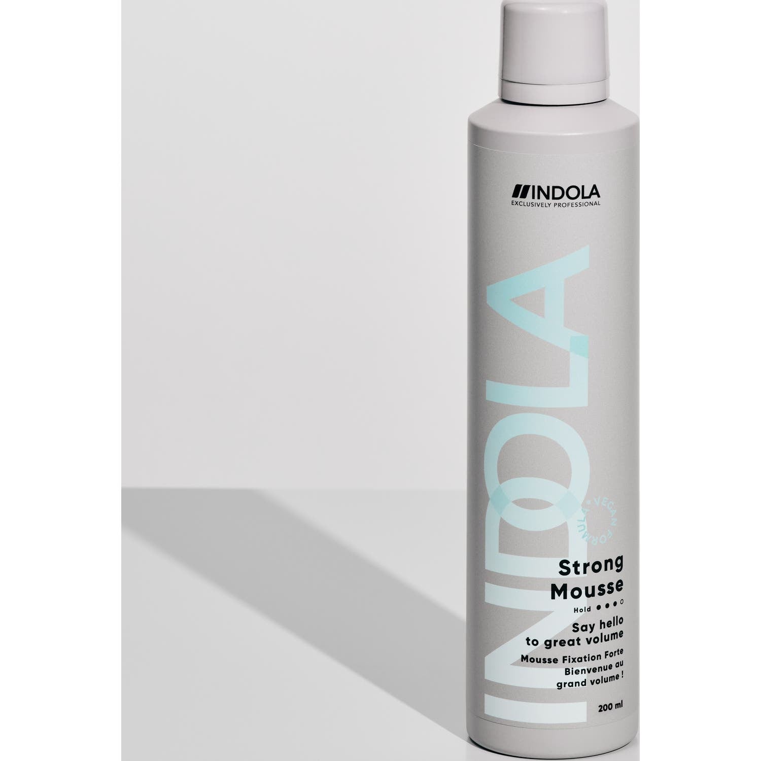 Indola Espuma de fijación fuerte 200ml