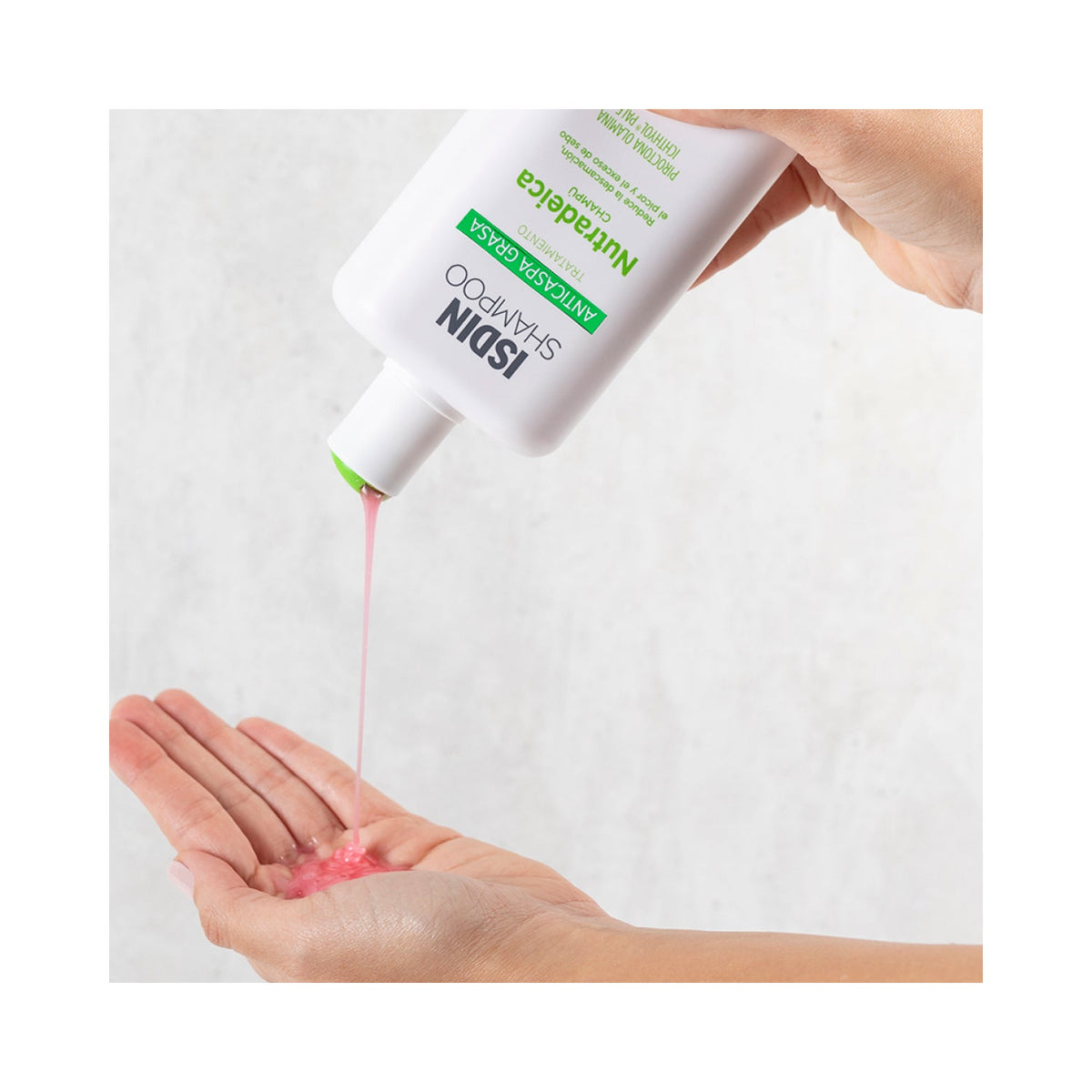 ISDIN Shampoo Nutradeica Champú Anticaspa Grasa 400ml