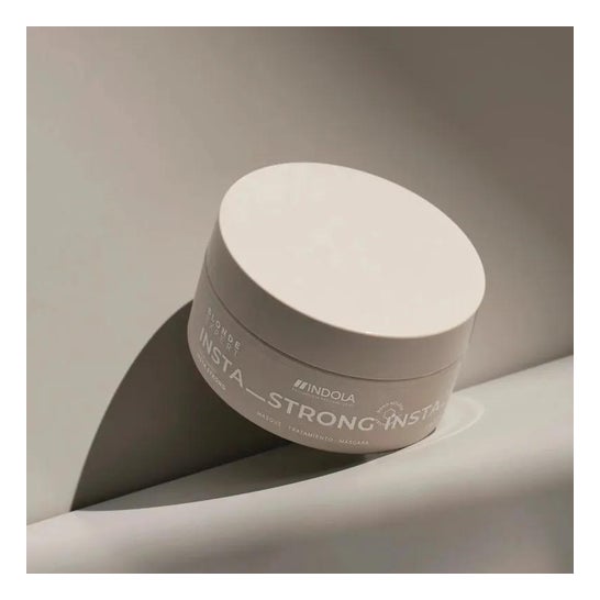 Indola Mascarilla fortalecedora para rubios dañados 200ml