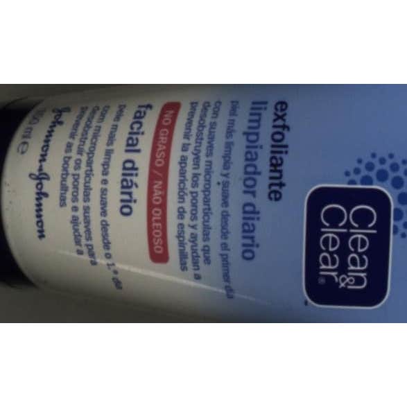 Clean & Clear Exfoliante Limpiador Diario 150ml