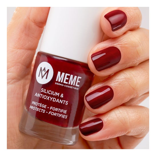MÊME Esmalte de uñas de silicona 03 Grosella negra 10 ml