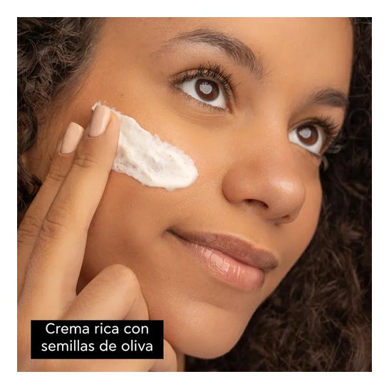 Apivita Express Beauty crema exfoliante intensiva oliva 2udsx8ml