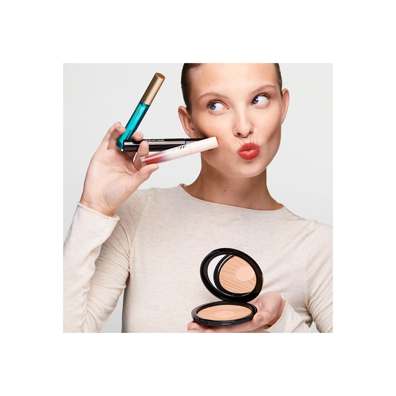Sensilis Velvet [Terracota] Polvo Bronceador Iluminador 01 Majorelle Walk 15g
