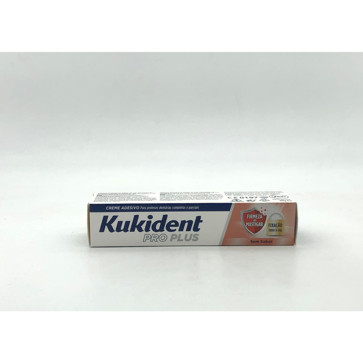 Kukident Pro Plus Firmeza al Masticar 40g