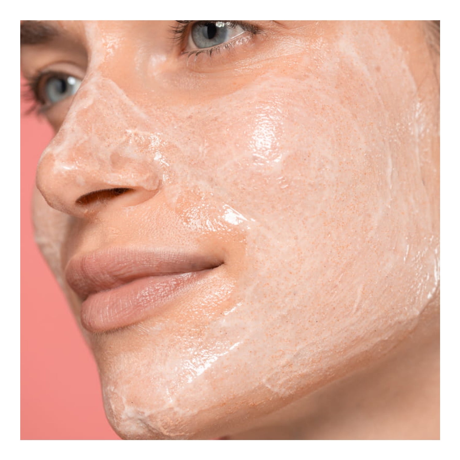 Freshly Cosmetics Exfoliating Rose Facial Cleanser 100ml