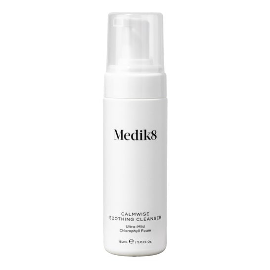 Medik8 Calmwise Soothing Cleanser 150ml
