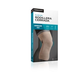 Farmalastic Rodillera Cerrada Compression Tech Talla Pequeña