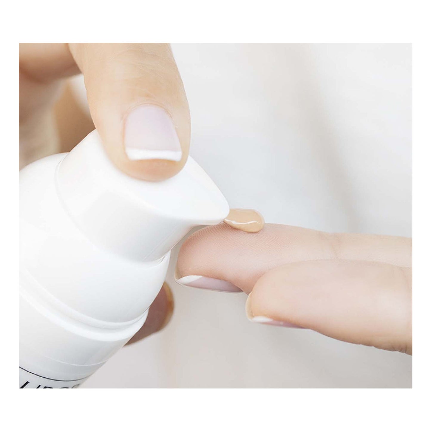 Bella Aurora CC Cream Anti-Manchas SPF50+ ExtraCubriente 30ml