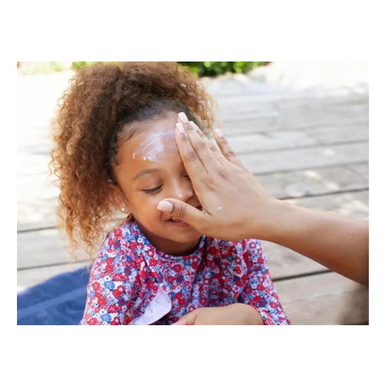 Mustela Leche Solar Facial Muy Alta Protección SPF50+ 40ml